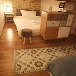 Holiday home La Maison Cachee