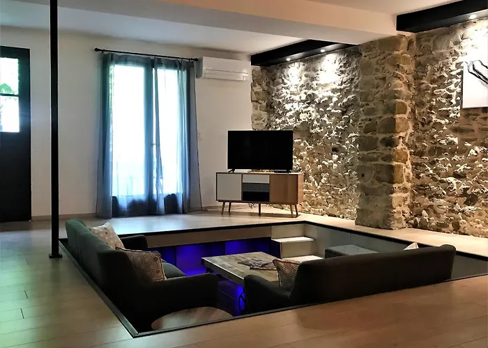 別荘 La Maison Cachee